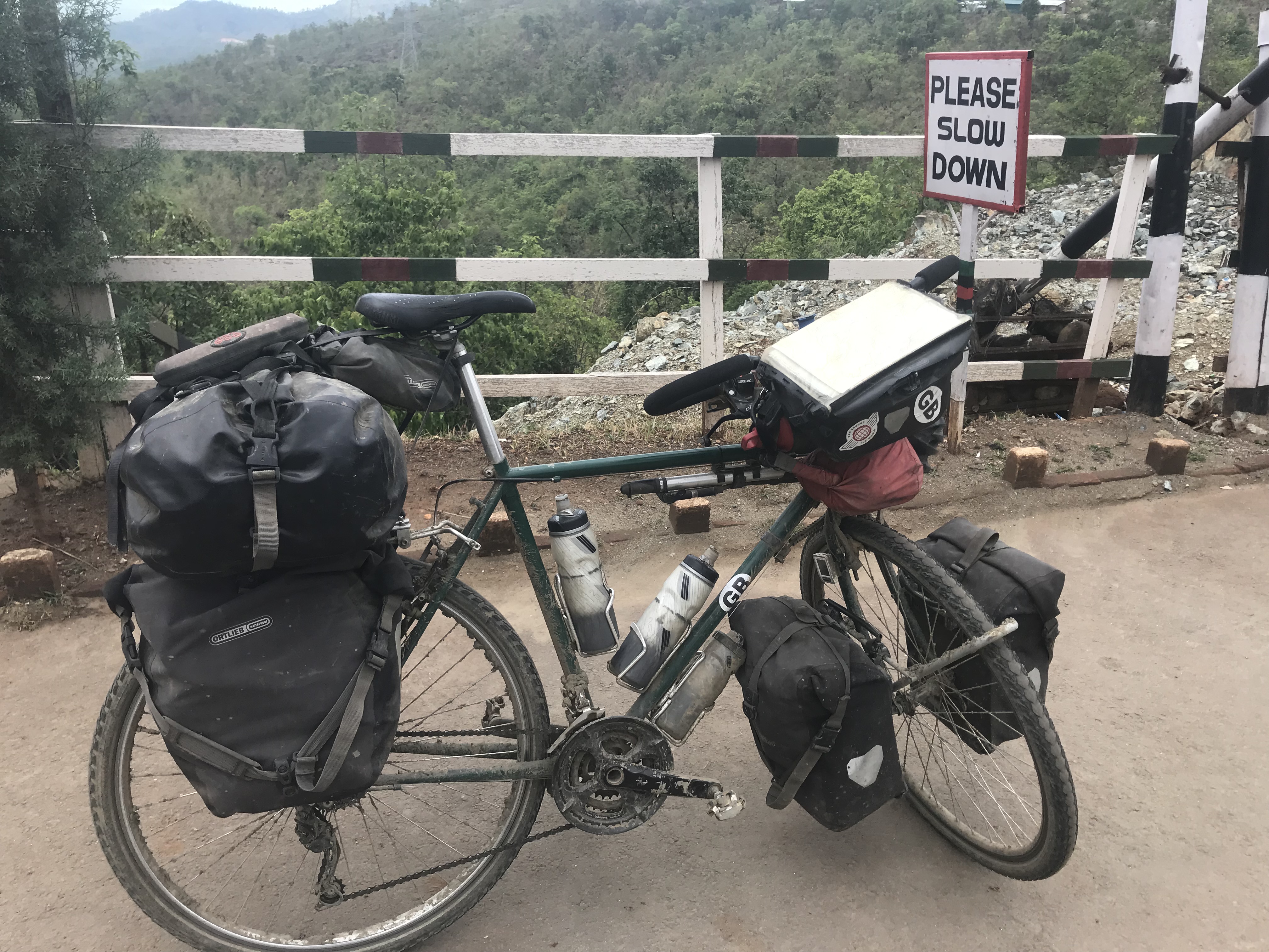 Crossing into Myanmar Part I – Ben Around the World Diary – Day 118 – 4 June 2019