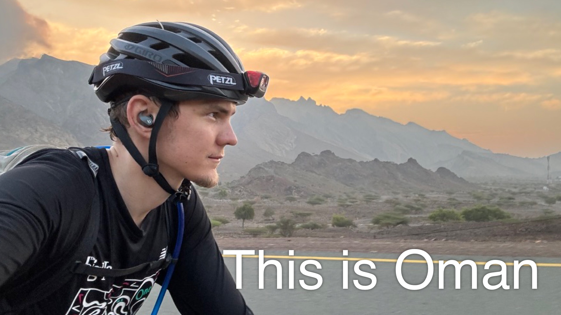 Video: Oman Sand and Storms Destroy my Bike