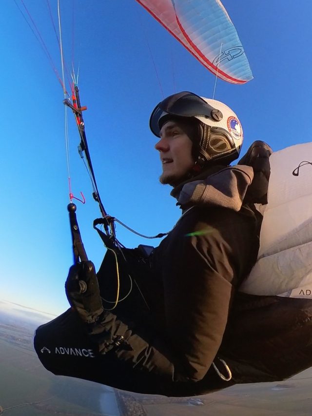 Misty Winter Paragliding!